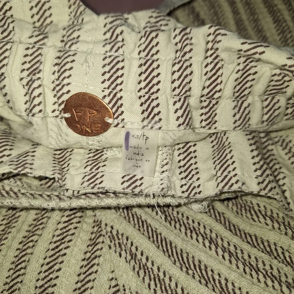 Free People Hamilton One Short NWOT Size XS - Picture 4 of 4
